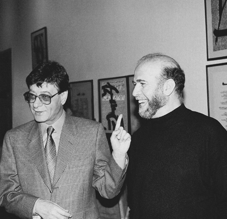 Rachid Koraïchi et Mahmoud Darwich, 1995. Inauguration de l'exposition Une nation en exil
