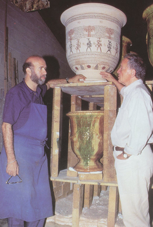 Rachid Koraïchi avec les artisans d' Anduze